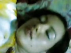 Μαλέι-busty κίτρινο πουκάμισο αγκύλη